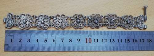 Lovely vintage silver filigree bracelet - see listing for details