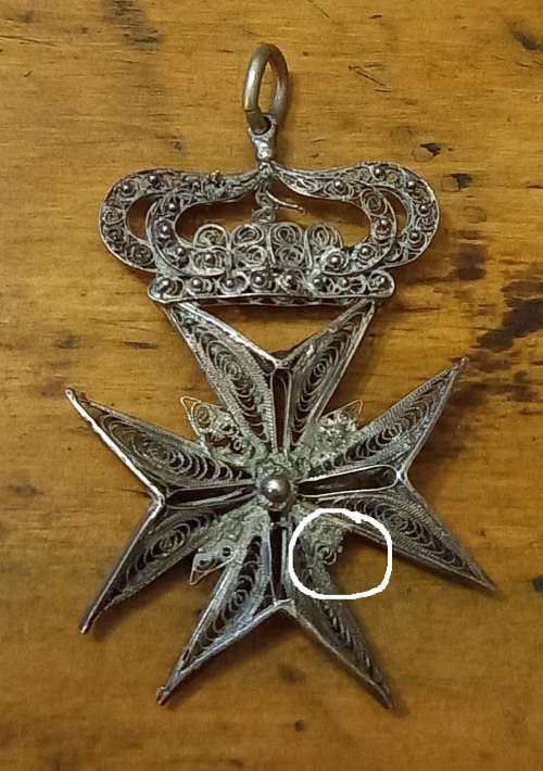 Unusual filigree Maltese cross with crown pendant, early 20th century