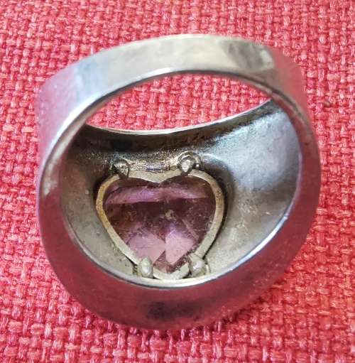 Vintage sterling silver ring with pink heart-shaped stone
