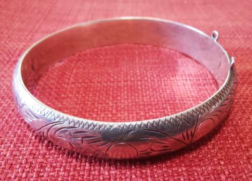 Classic vintage hollow clip-on sterling silver engraved bracelet