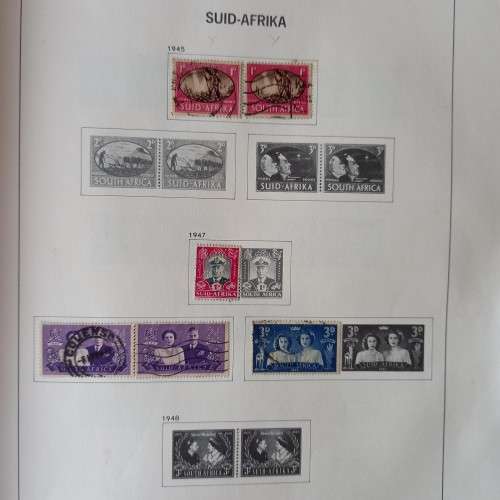 Vintage used South African Davo stamp album 1910-1977, with some stamps