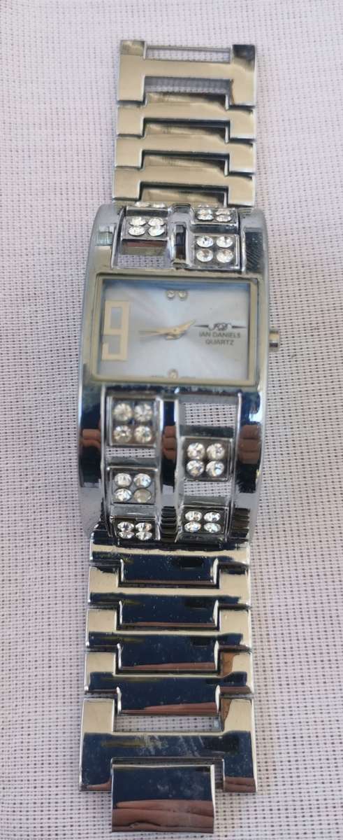 Ladies Ian Daniels jewelled bracelet-style quartz watch - new battery, working