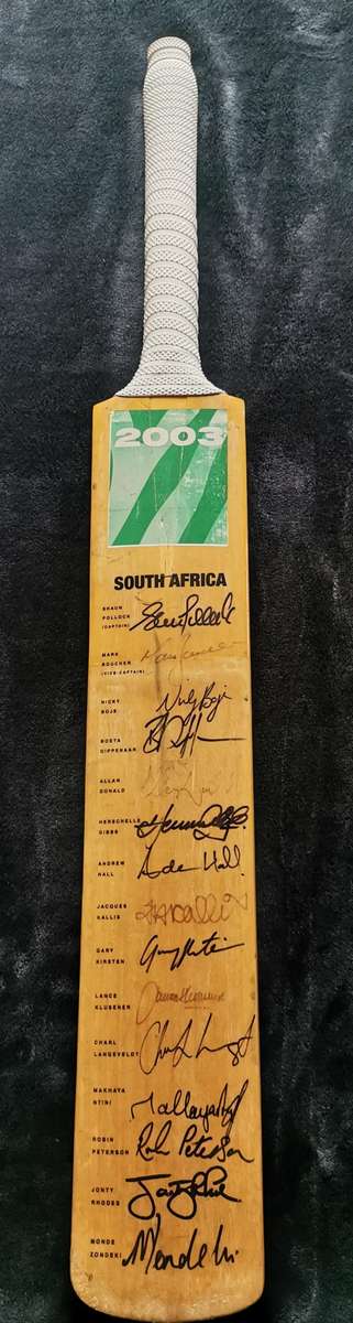 Cricket bat signed by full South African cricket team World Cup 2003