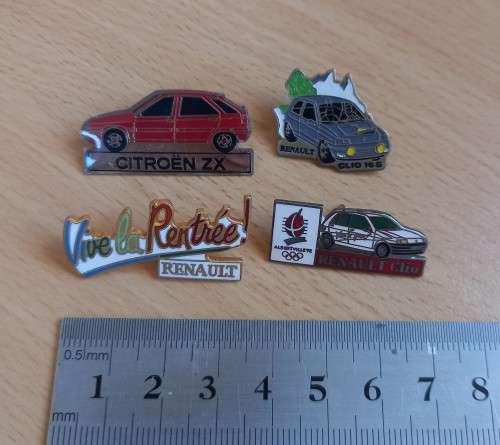 Lot of 4 vintage Renault & Citroen lapel pin badges