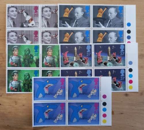 1996 Great Britain `Big Stars from the Small Screen` FDC + 5 MNH blocks of 4