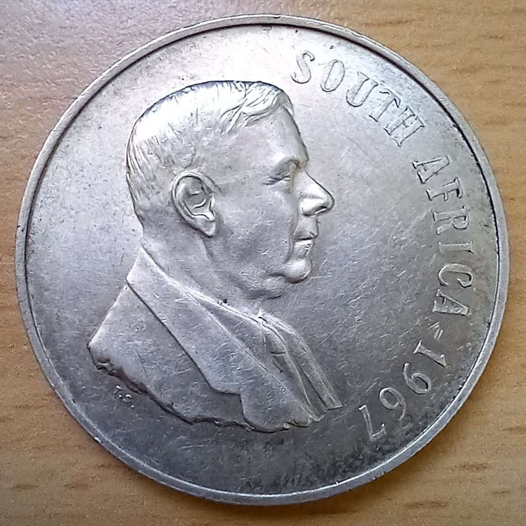 R1 silver 1967E - no penis variation