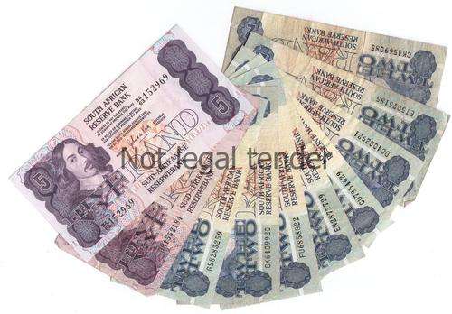 South Africa 10 G De Kock notes (8 x R2 notes and 2 x R5 notes) - 1 bid for all