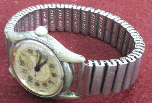 Roamer Brevete Watch - swiss made - runs only for short time after winding.