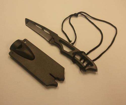 Smith N Wesson Tanto Black Navy Whistle Knife