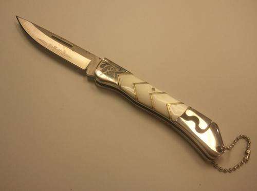 440ss Collectors Knife , excellent design and quality
