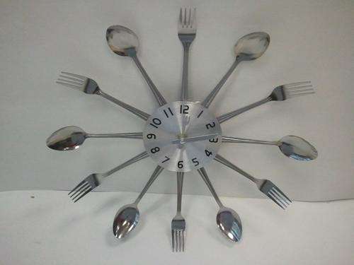 "spoon and fork" wall clock!!!
