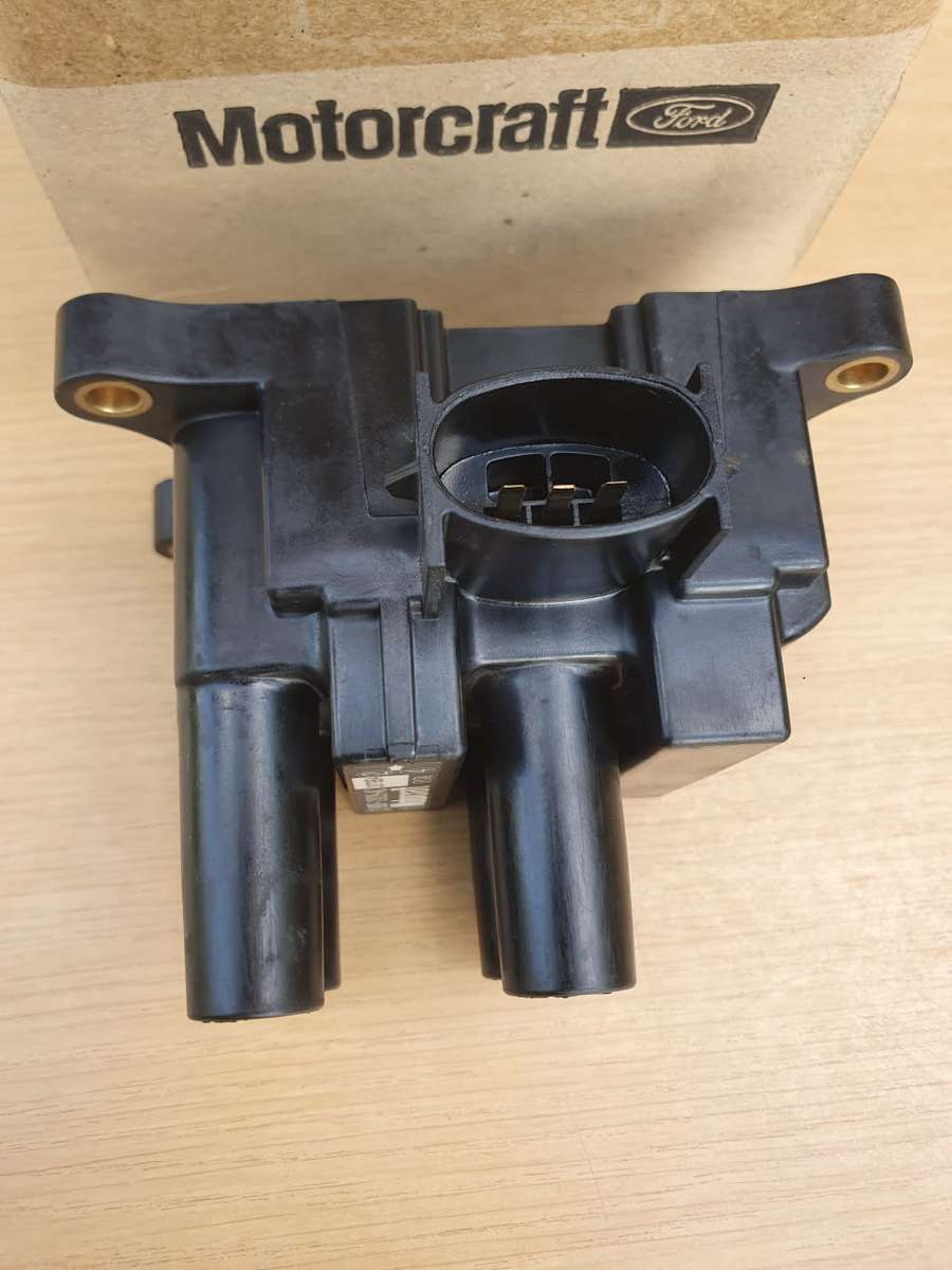 Ford Ignition Coil (988F-12029 AC)