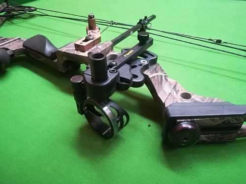 Mission Menace Bow - With bag arrows and accessories