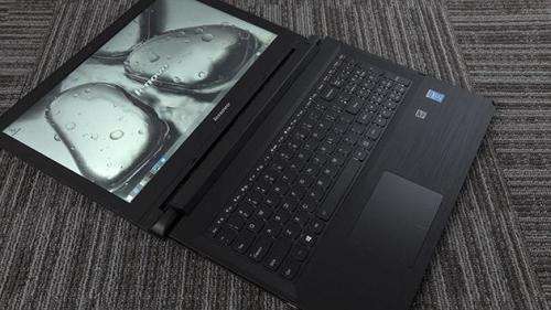 Lenovo Flex 2 - 2 in 1 Laptop / Tablet - Intel i7 - 8GB - 1TB - 15.6" - Nvidea Geforce Graphics