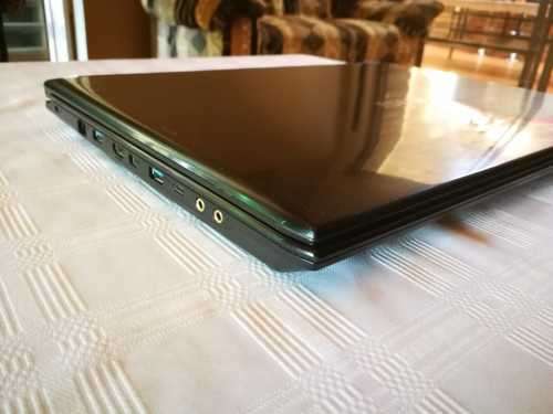 MSI 17.3" Laptop - i7 7th gen - 256GB SSD + 1TB HDD - 12GB DDR4 - 17.3" FHD