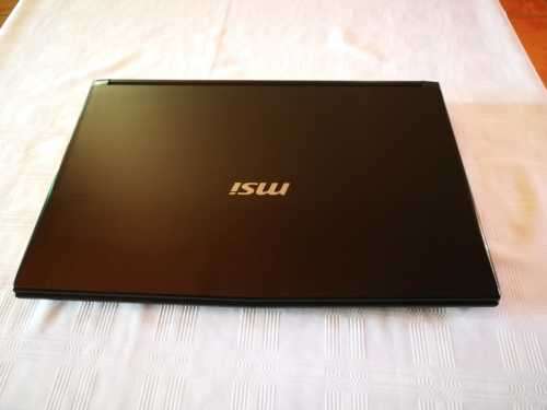 MSI 17.3" Laptop - i7 7th gen - 256GB SSD + 1TB HDD - 12GB DDR4 - 17.3" FHD