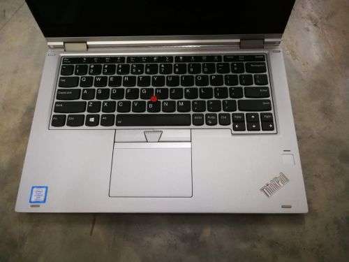 Lenovo Yoga 370 - Intel i7 - 16GB - 512GB SSD - 13.3" FHD Touch with Stylus Pen + Warranty