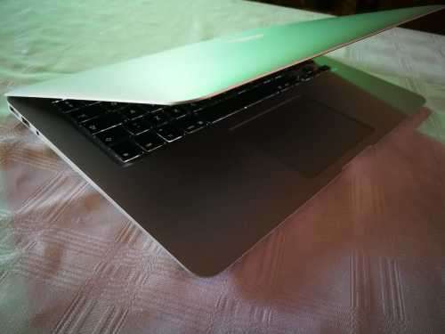 Powerful MacBook Air "Core i5" 1.8 13inch (2017 model) - 8GB - 128GB - 3 Months warranty