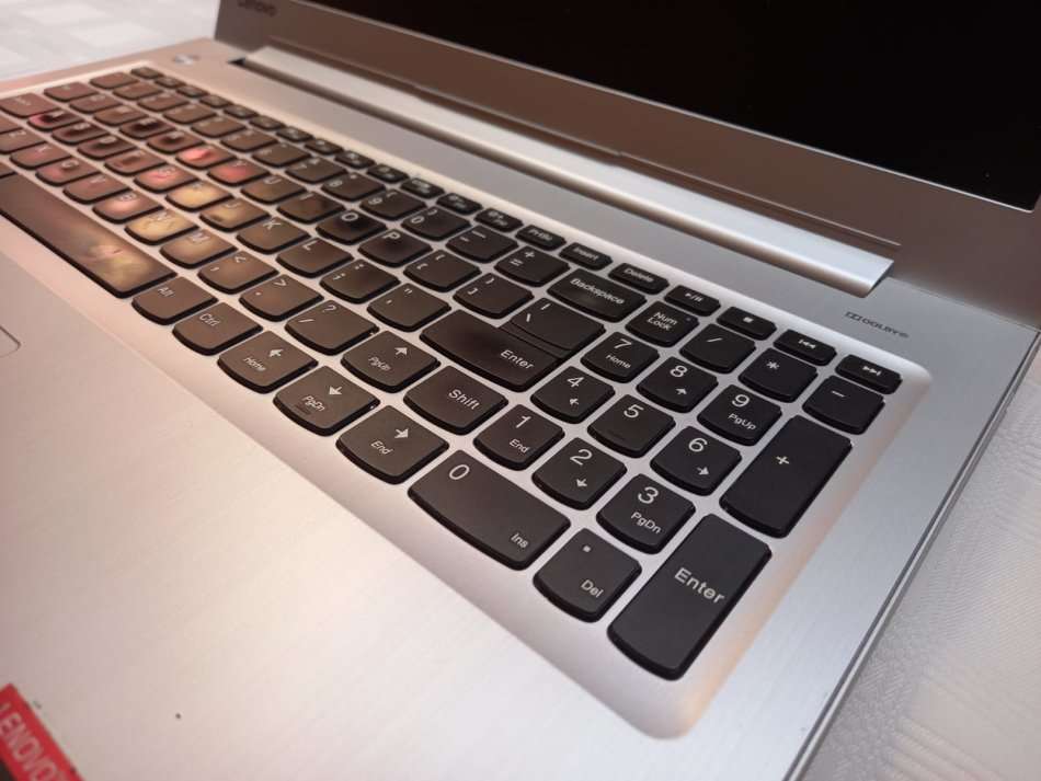 Lenovo Laptop - Intel i7 th gen - 1TB HDD - 15.6" FHD Nvidia Graphics