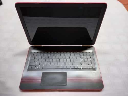 Red HP Pavilion - Intel 7th gen - 1TB HDD - 15.6" Display - LED Backlit Keyboard