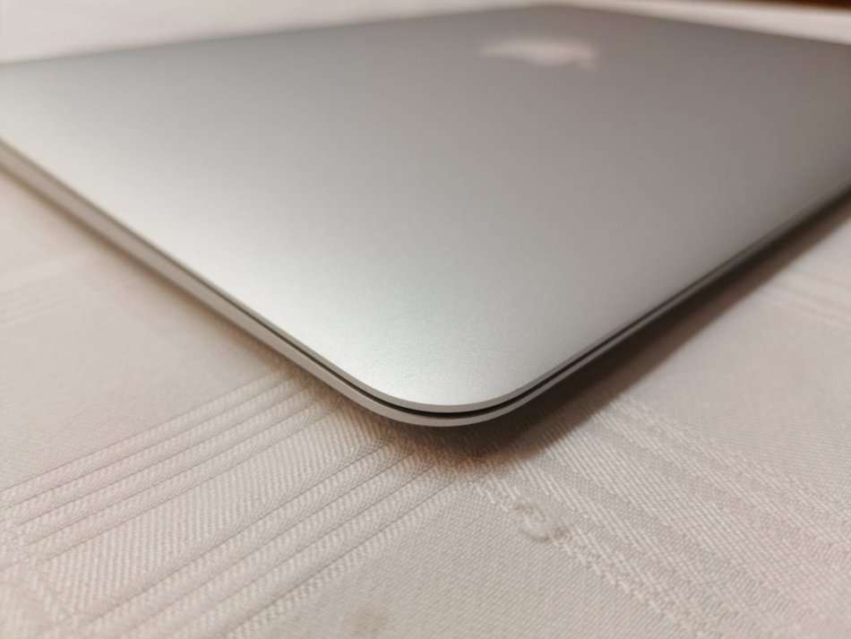 Powerful MacBook Air "Core i5" 1.8 13inch (2017 model) - MINT Condition