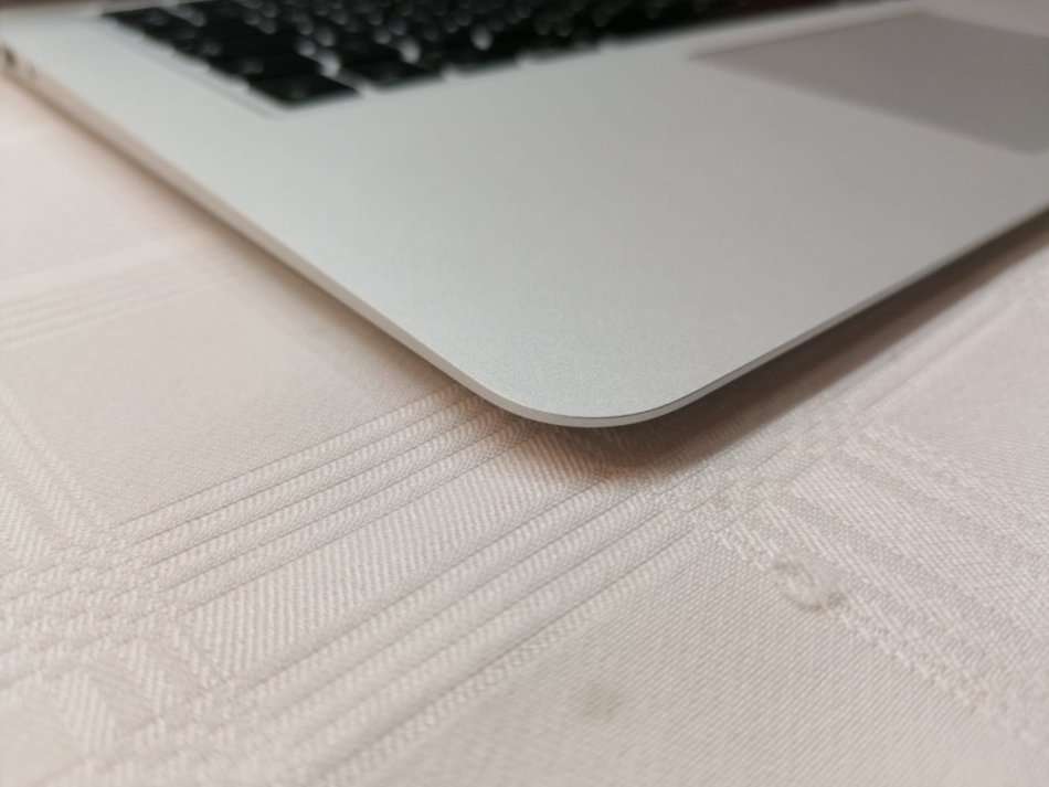 Powerful MacBook Air "Core i5" 1.8 13inch (2017 model) - MINT Condition