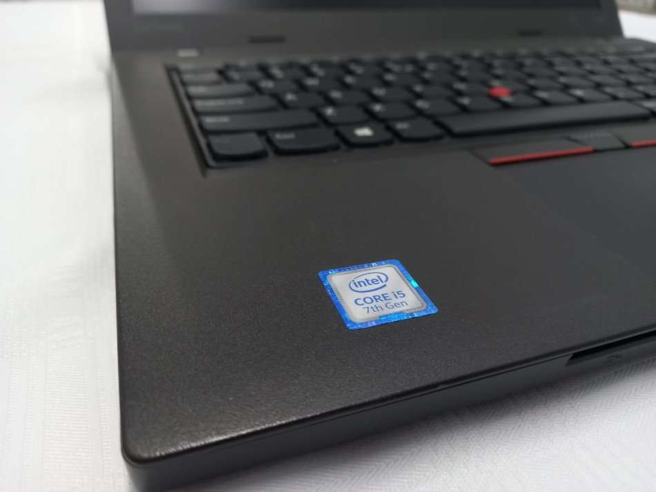 Lenovo ThinkPad L470 - Intel i5 - 12GB DDR4 - 240GB SSD - 14" FHD - With Extended Battery