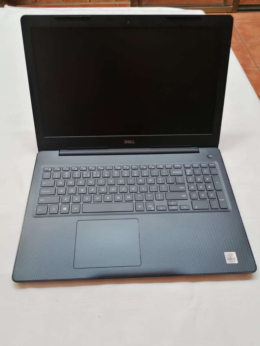 Dell Inspiron - Intel 10th Gen - 8GB DDR4 - 256GB SSD + 1TB HDD - 15.6" Display