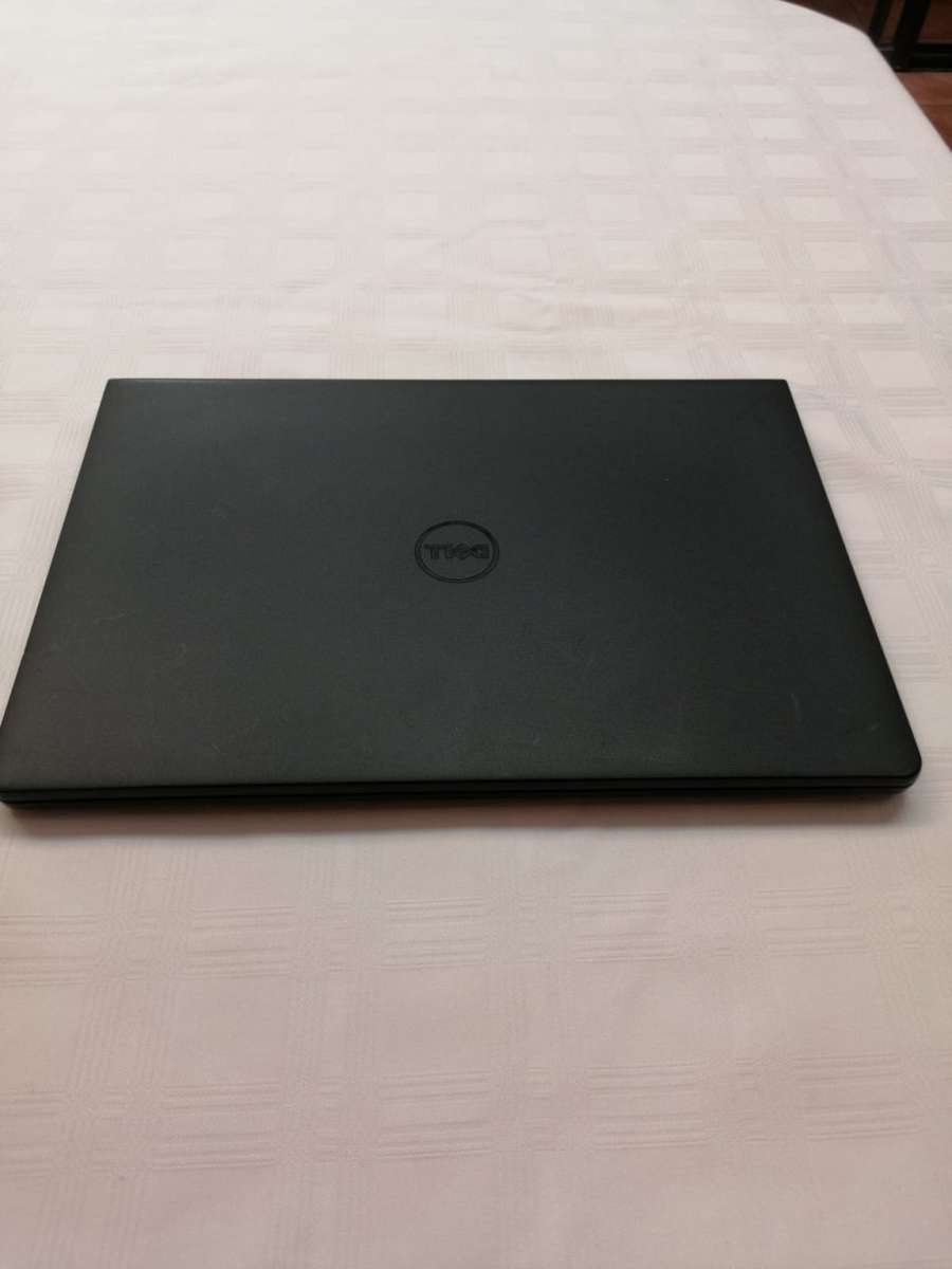 Dell Inspiron Laptop - Intel i5 7th gen - 1TB HDD - 12GB Memory - 15.6" HD