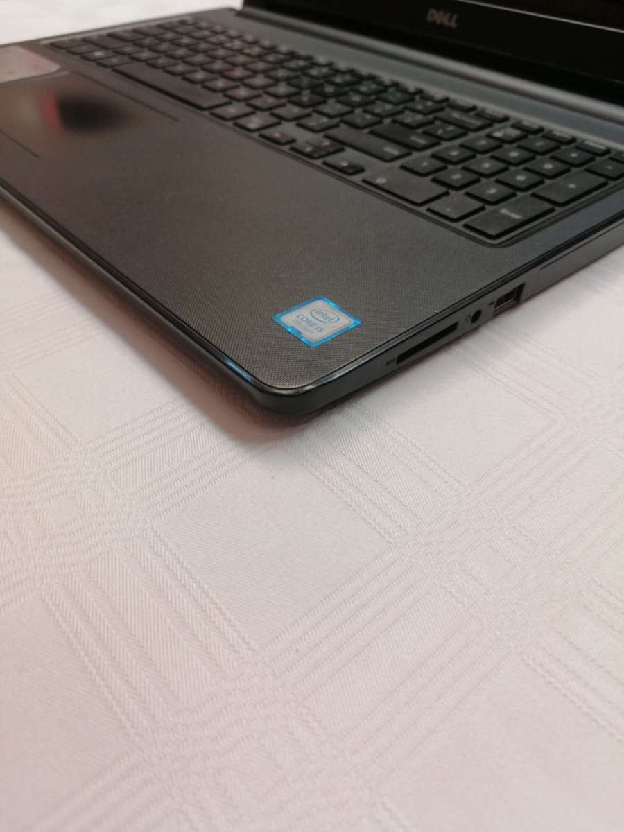 Dell Inspiron Laptop - Intel i5 7th gen - 1TB HDD - 12GB Memory - 15.6" HD