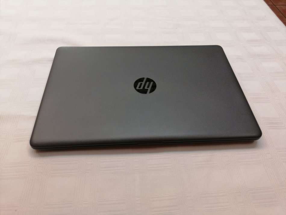 Powerful HP Laptop - Intel i5 - 12GB Memory - 15.6" FHD (1920 x 1080)
