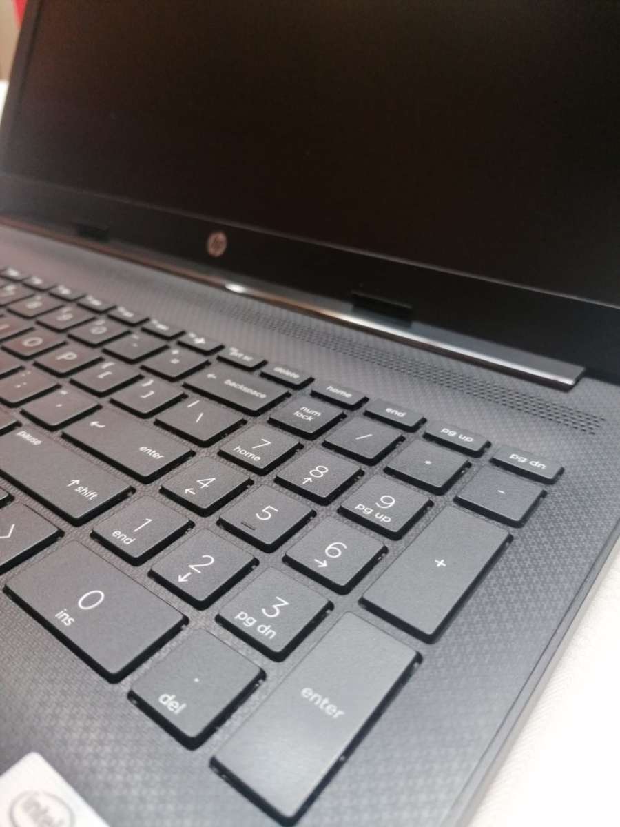 HP Powerfull Laptop - i7 10th gen - 16GB - 256GB SSD + 1TB - 15.6" 1920 x 1080