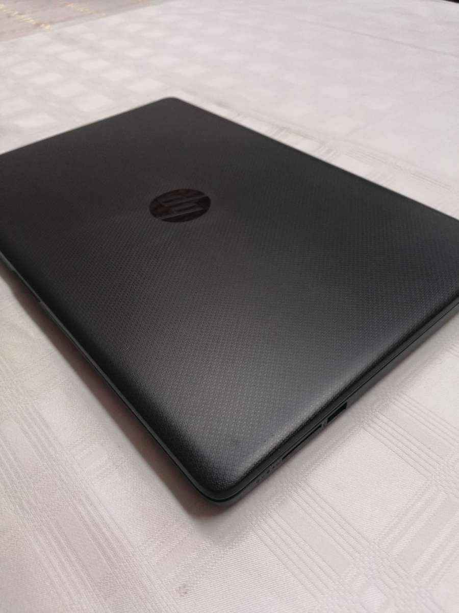 HP Powerfull Laptop - i7 10th gen - 16GB - 256GB SSD + 1TB - 15.6" 1920 x 1080