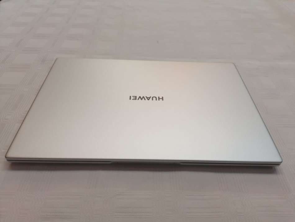 HUAWEI MateBook D14 - Intel 10th gen - 512GB SSD - 8GB - 14" FHD IPS - nVidia Graphics