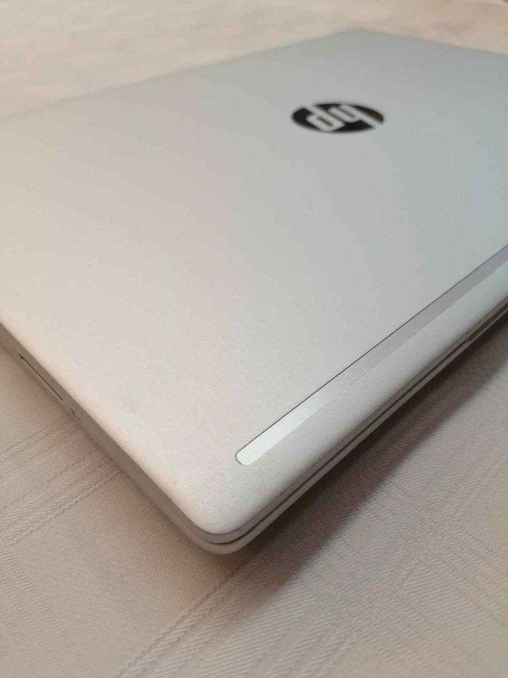 HP ProBook 450 G7 - Intel 10th gen - 256GB SSD + 500GB HDD - 8GB - 15.6" HD - HP Warranty