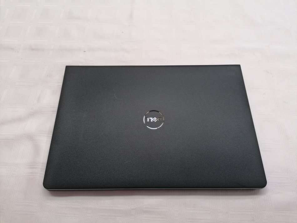 Dell Business Laptop - Intel i7 - 8GB Memory - 1TB Storage - AMD Radeon Graphics