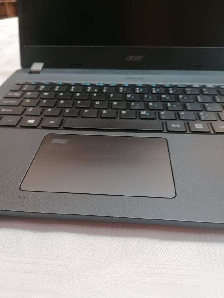 Acer Travelmate Laptop - Intel 10th gen - 8GB -256GB SSD M.2 - 14" FHD IPS