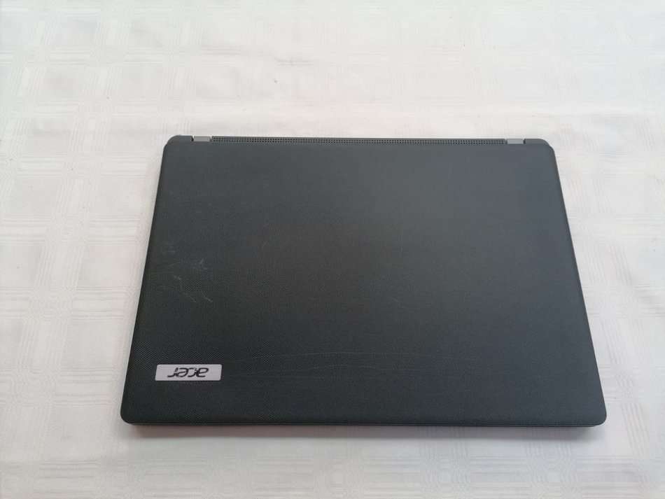 Acer Travelmate Laptop - Intel 10th gen - 8GB -256GB SSD M.2 - 14" FHD IPS