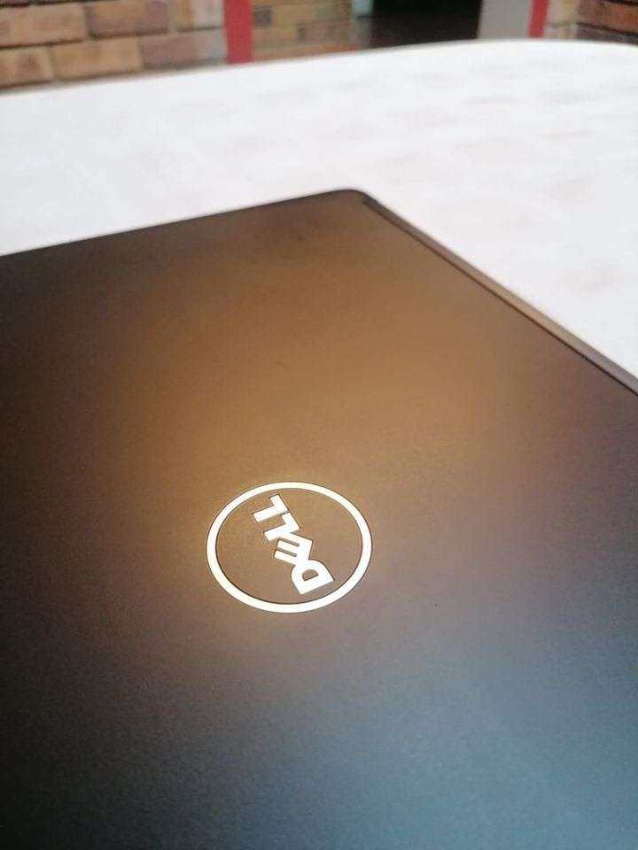 Dell Latitude 5480 - Intel i5 - 8GB - 256GB SSD - 14" HD Display