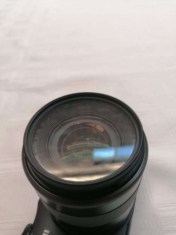 Canon EOS M Mirrorless camera With Canon 18-55mm Lens