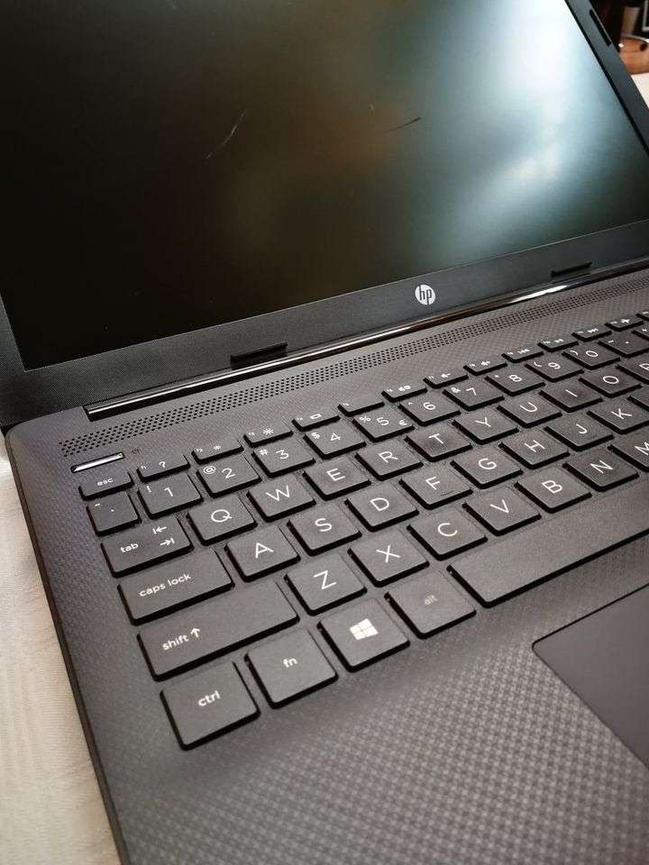 HP Notebook 15 Intel i7 8tg Gen 256GB SSD + 1TTB 8GB 15.6" HD