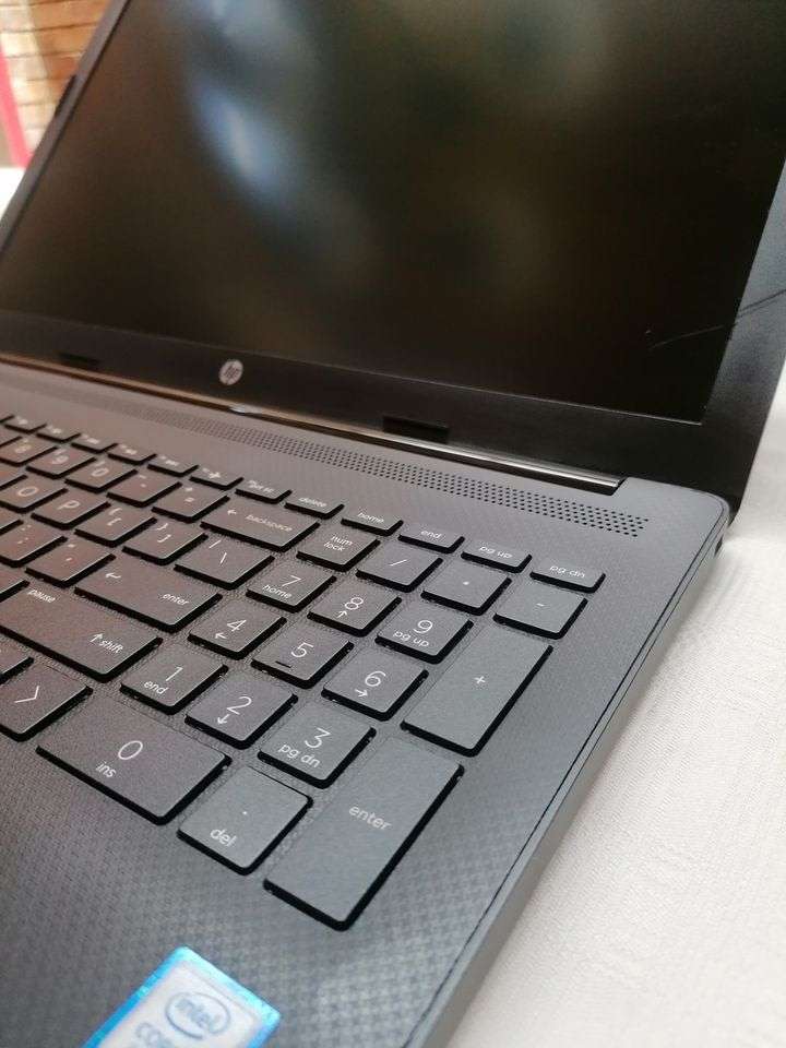 HP Notebook 15 Intel Core i5 8th gen 8GB 1TB HDD 15.6" HD Display