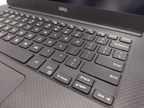 Dell Precision 5520 Intel i7 7th Gen 16GB 1TB SSD PCIe NVMe 15.6` IPS FHD