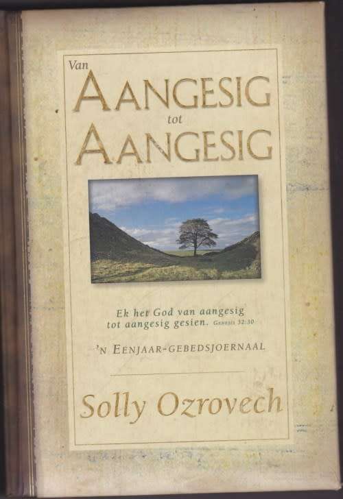 4 Solly Ozrovech boeke. 1 Prys vir al 4. Sien lys onder die beskrywing.
