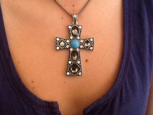 BREATHTAKINGLY BEAUTIFUL CROSS