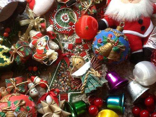 66 PIECES OF XMAS TREE DECOR