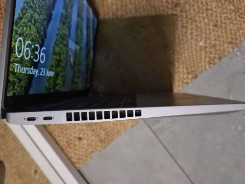 DELL LATITUDE 5520 | i7-1165G7 | 16GB RAM | 512GB NVMe SSD |15.6 FULL HD | 4G/LTE | WARRANTY 11/2024