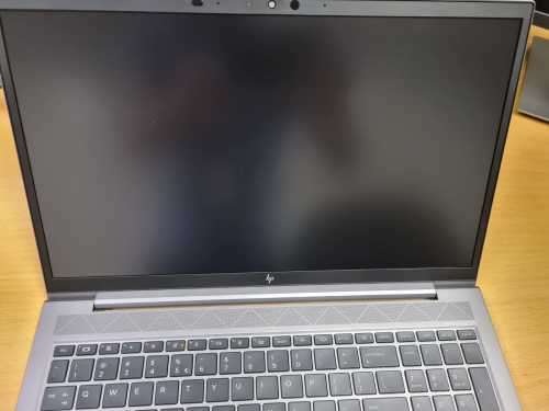 MONSTER HP ZBook Firefly 15 G8 | DEMO | i7-1185G7 | 32 GB DDR4 | 1 TB NVMe | LTE | Warranty 03/2026