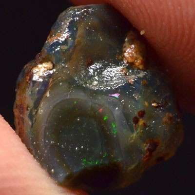RARE! BLACK OPAL 3.95ct NATURAL100% UNHEATED OPAL ROUGH FACET SPECIMEN NR!