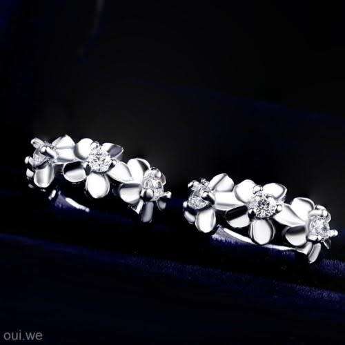 Camellia Earings Fashion Jewelry Plum Blossom Pure And Fresh Ear Clip Flower New